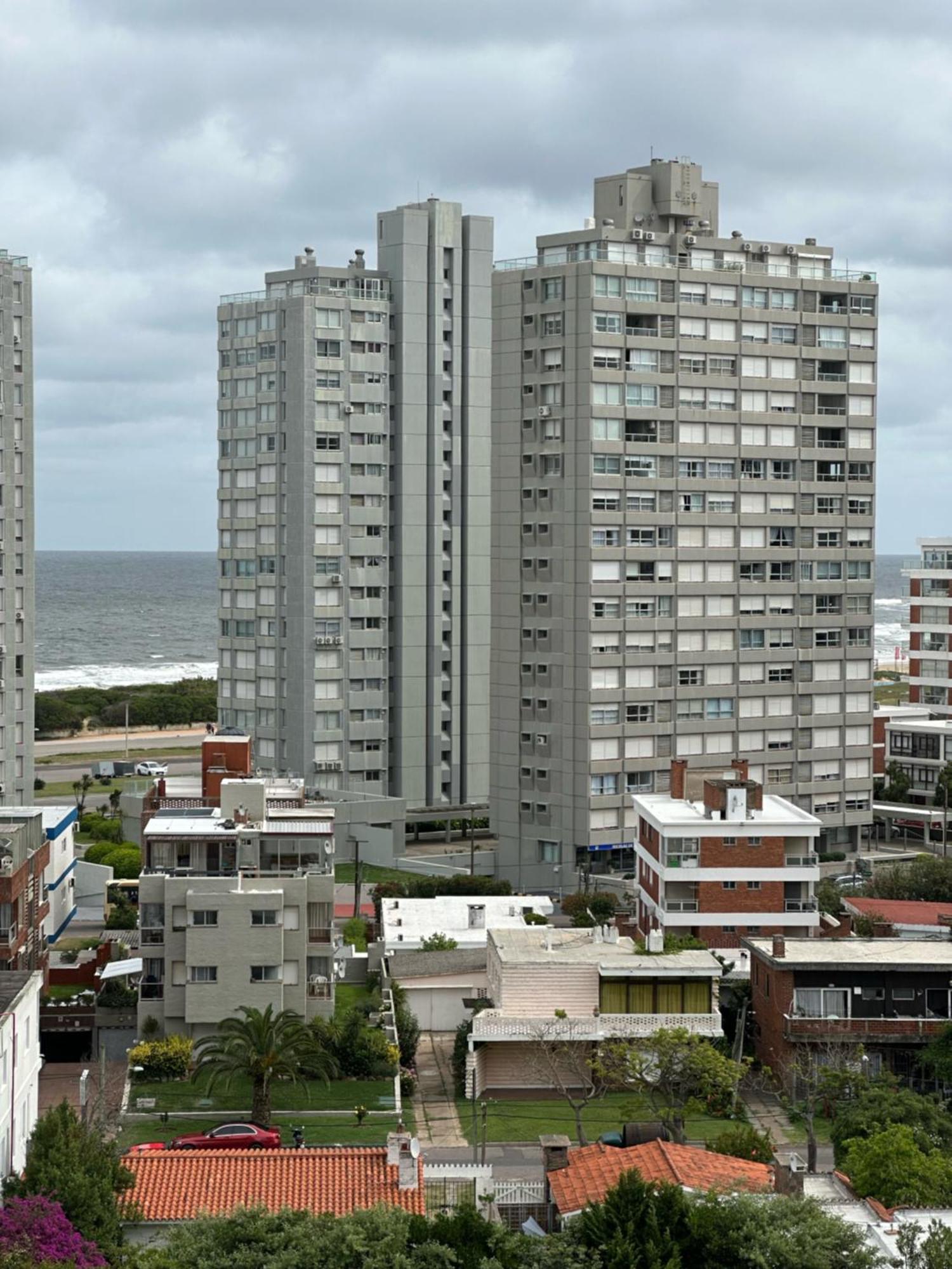 Hermoso Apartamento, Torre De Categoria Long Beach, En La Mejor Ubicacion De Punta Del Este Buitenkant foto