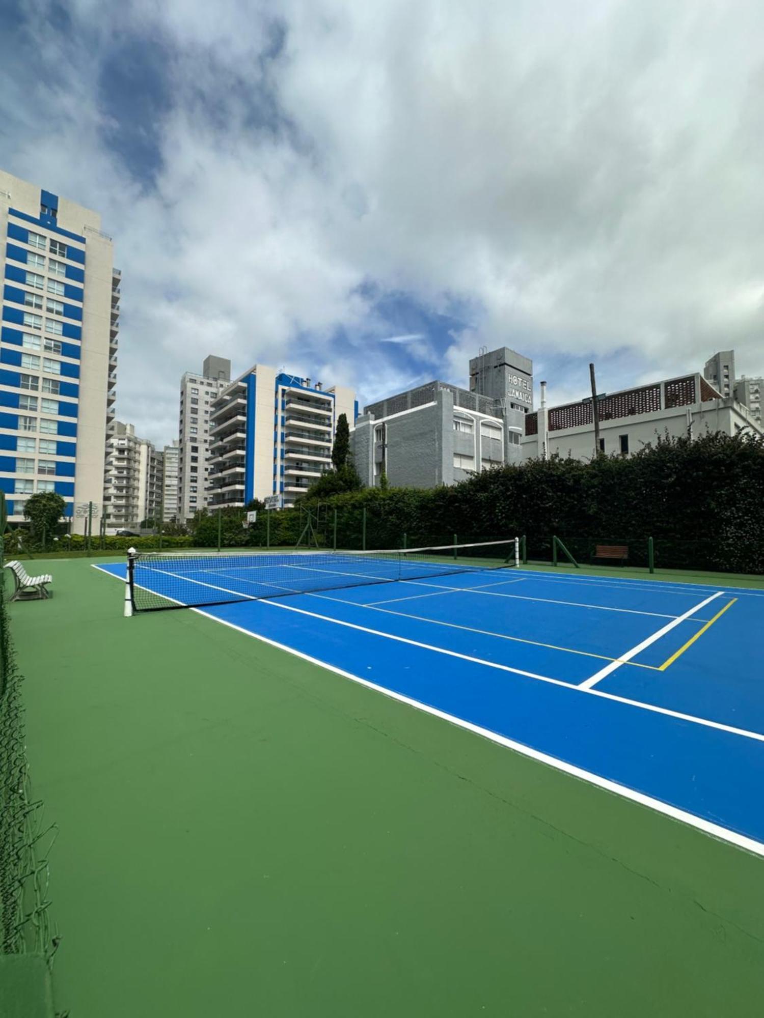 Hermoso Apartamento, Torre De Categoria Long Beach, En La Mejor Ubicacion De Punta Del Este Buitenkant foto
