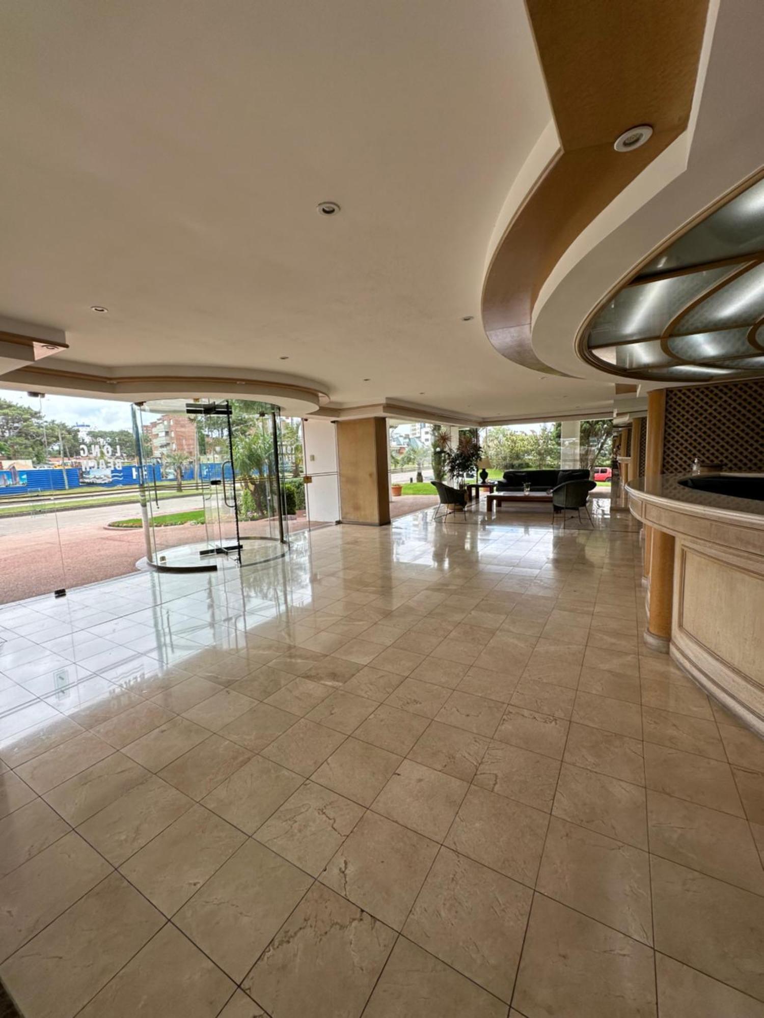 Hermoso Apartamento, Torre De Categoria Long Beach, En La Mejor Ubicacion De Punta Del Este Buitenkant foto