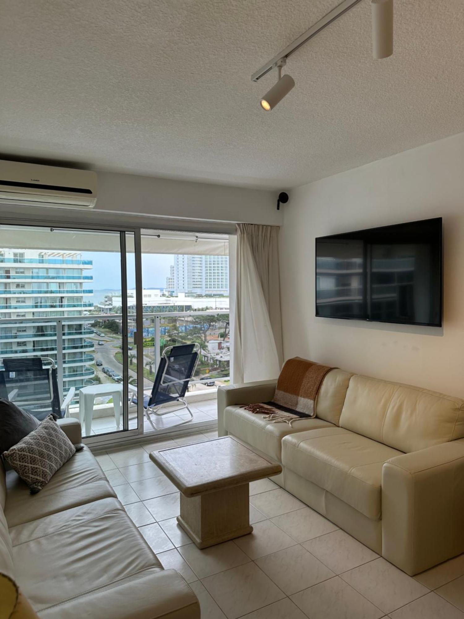 Hermoso Apartamento, Torre De Categoria Long Beach, En La Mejor Ubicacion De Punta Del Este Buitenkant foto