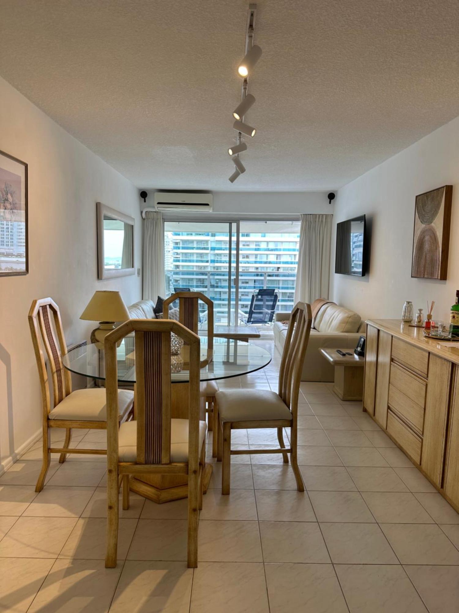 Hermoso Apartamento, Torre De Categoria Long Beach, En La Mejor Ubicacion De Punta Del Este Buitenkant foto